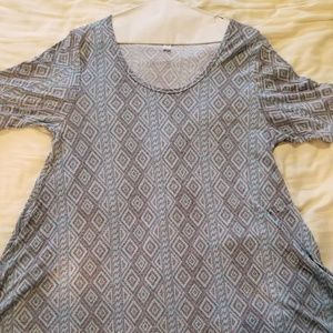 LuLaRoe Perfect T